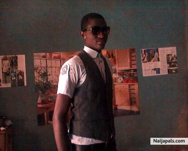  - click for next photo