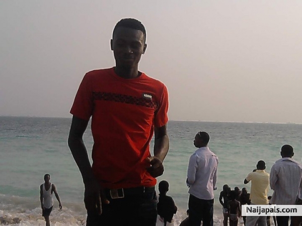 na me - click for next photo