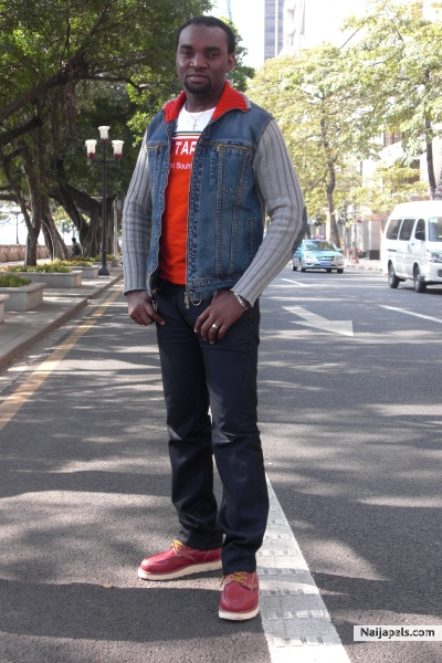  - click for next photo