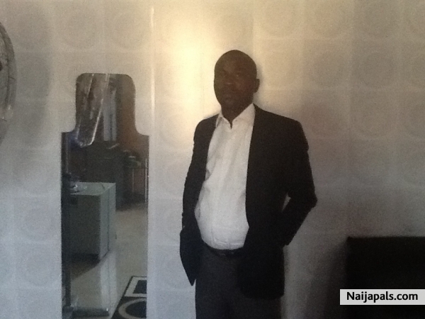 Agbeseyi - click for next photo