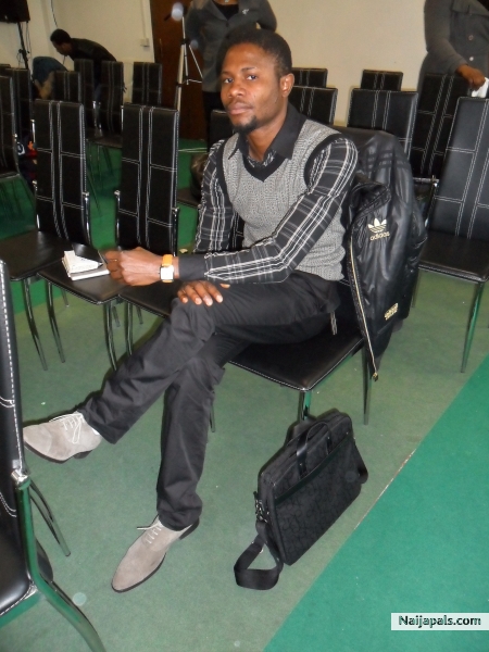 - click for next photo