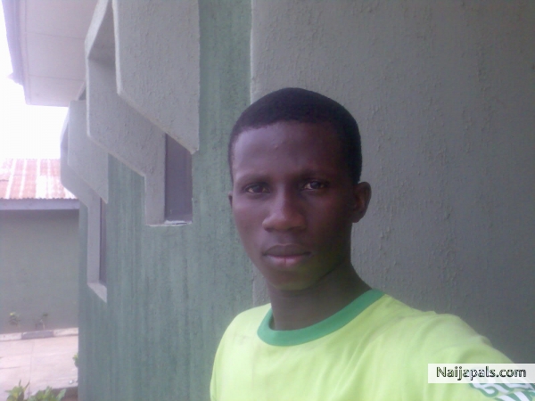 SEYI - click for next photo
