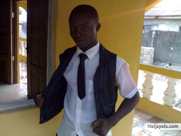 Olayinkxx - click for next photo