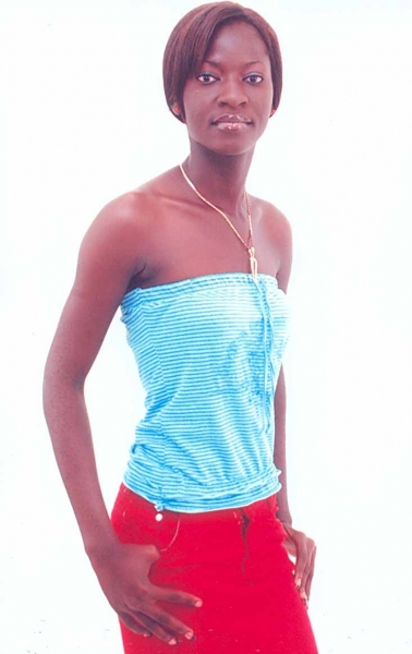 HI HONEY - click for next photo
