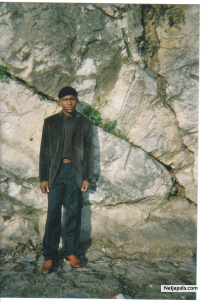 - click for next photo