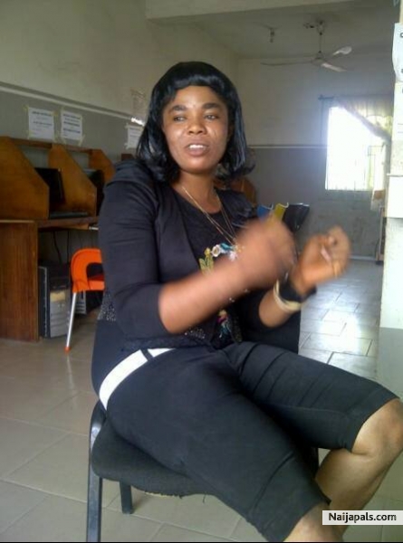 Miss Best De Unforeseen/Different Hair Stylist - click for next photo