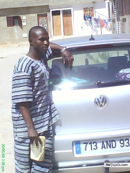  - click for next photo