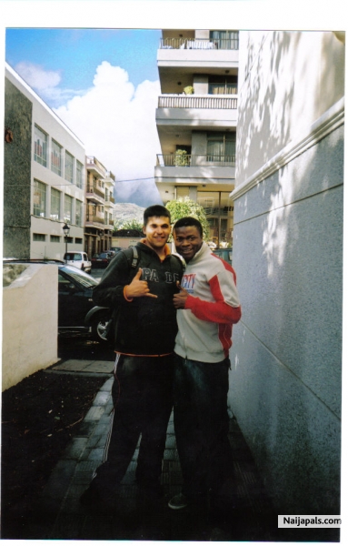  - click for next photo