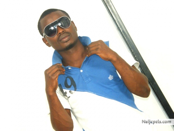 Feel me! - click for next photo