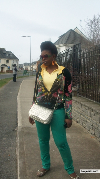 - click for next photo