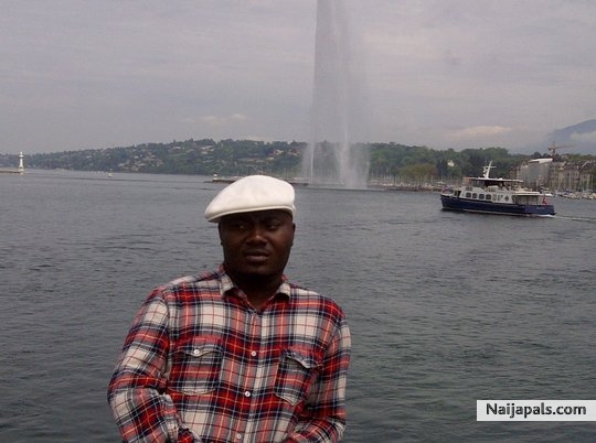 Geneve in Swiss - click for next photo