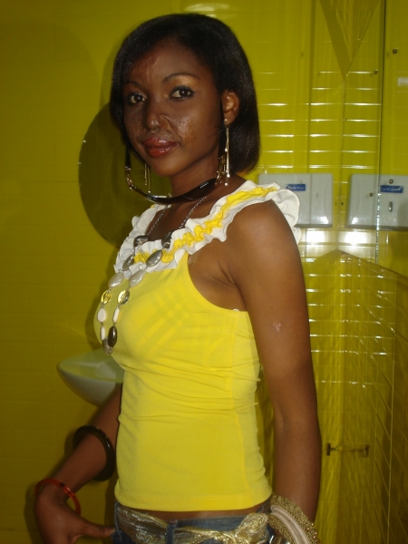meeeee - click for next photo