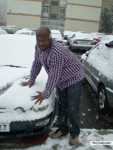 snow boy - click for next photo