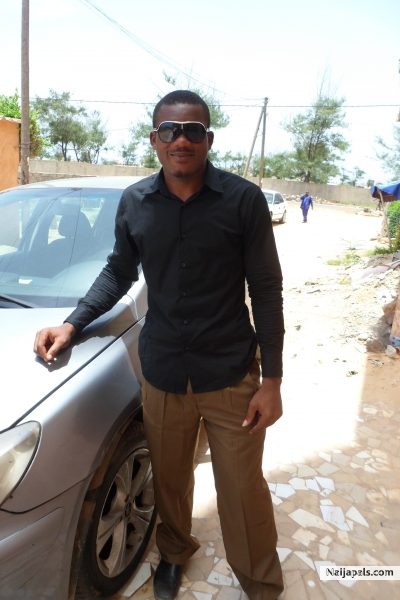  - click for next photo
