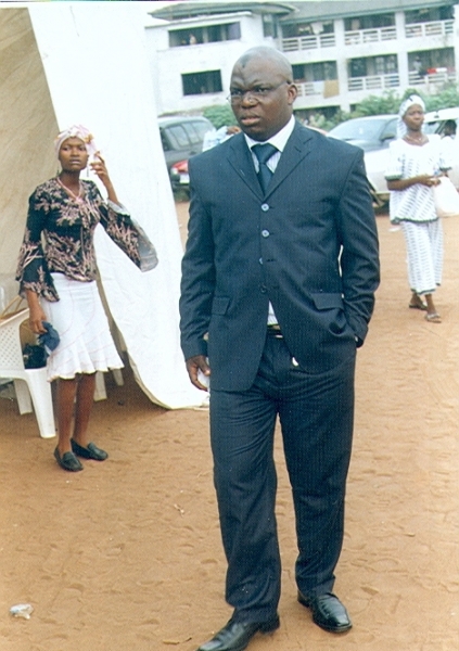  - click for next photo