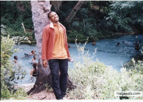 Hi friends,this is me.Meet me for real friendship which makes the world a beautiful place. - click for next photo