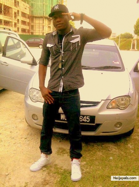  - click for next photo