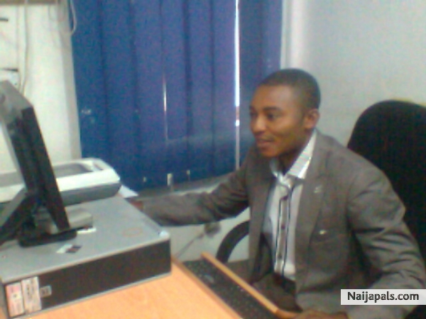 Work time. - click for next photo