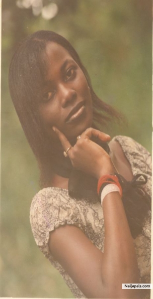 toun - click for next photo