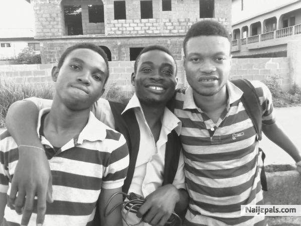 Me nd frnds - click for next photo