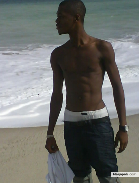  - click for next photo