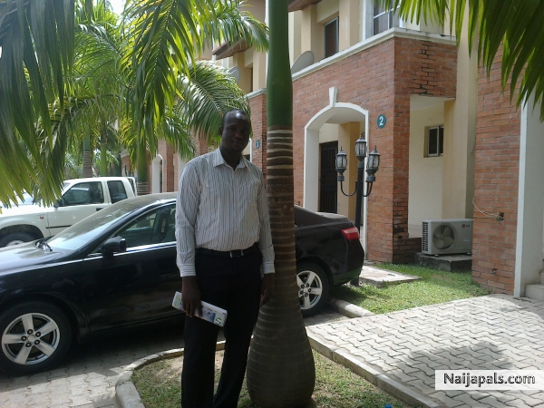 na God - click for next photo