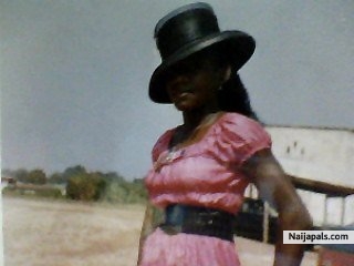 Temi - click for next photo