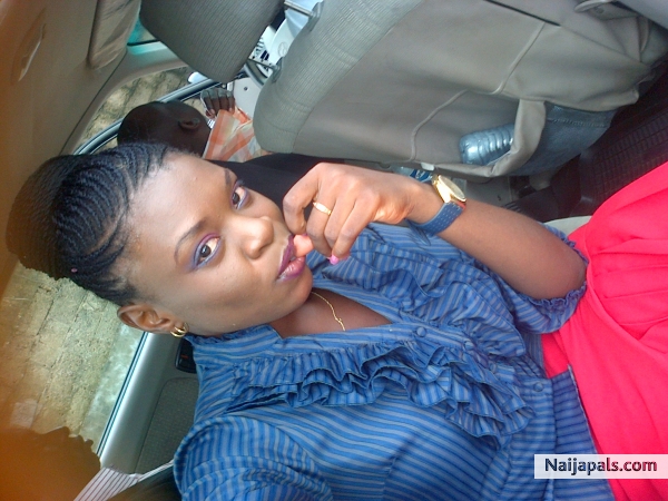 joli - click for next photo
