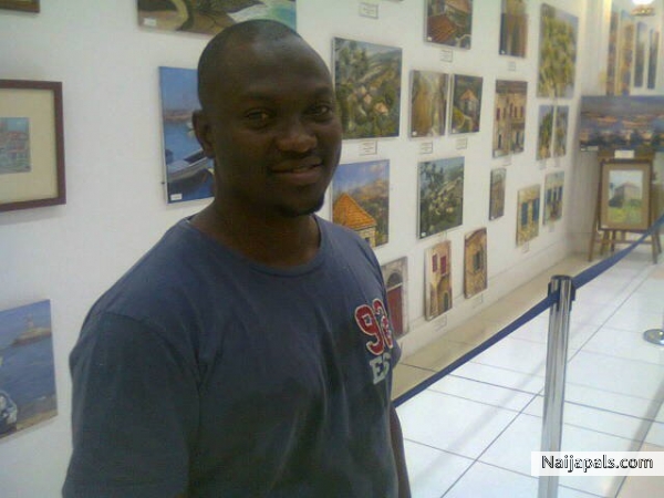  - click for next photo