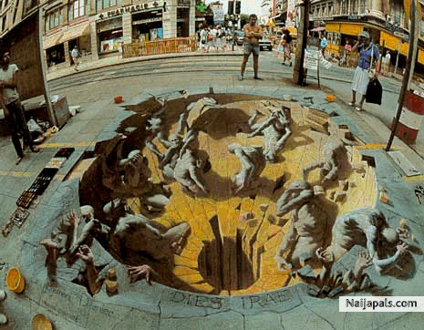 d ArT oF iLLuSion... - click for next photo