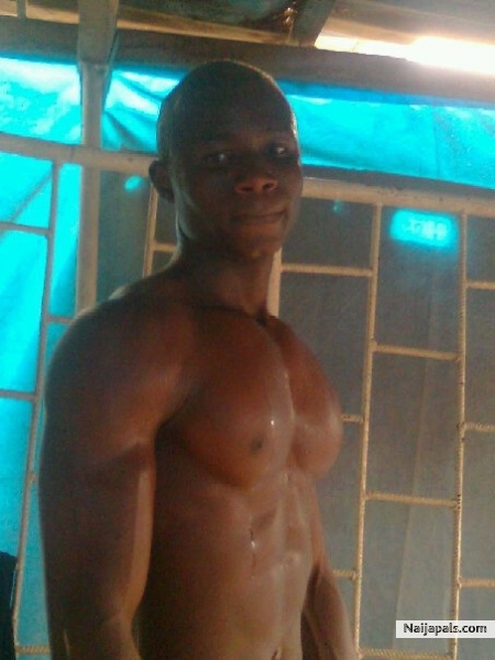  - click for next photo