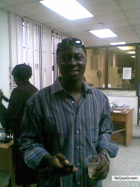 Dee1 - click for next photo