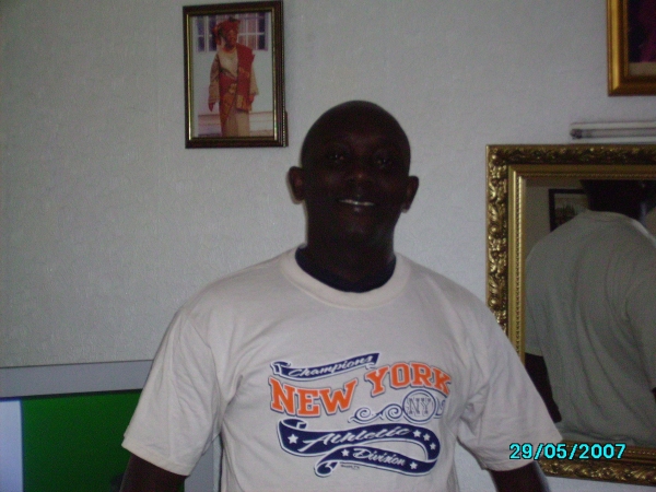  - click for next photo