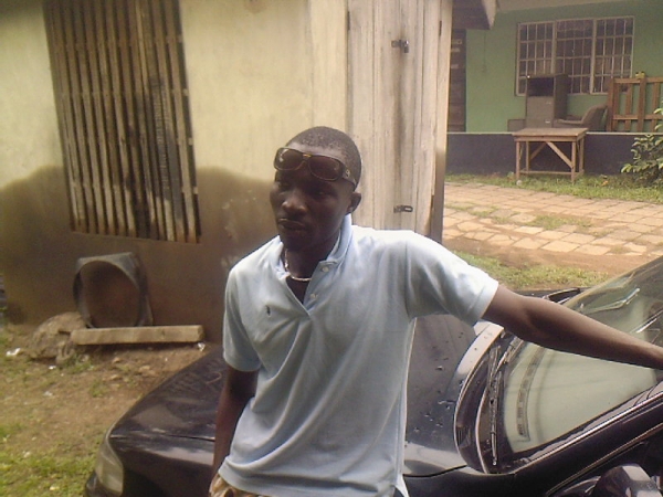  - click for next photo