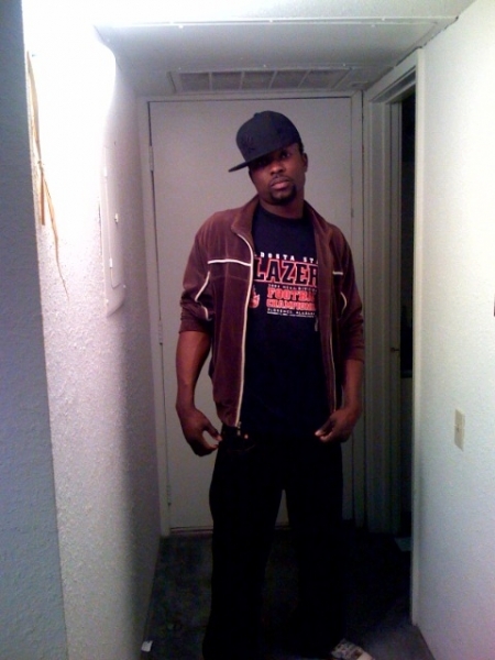  - click for next photo