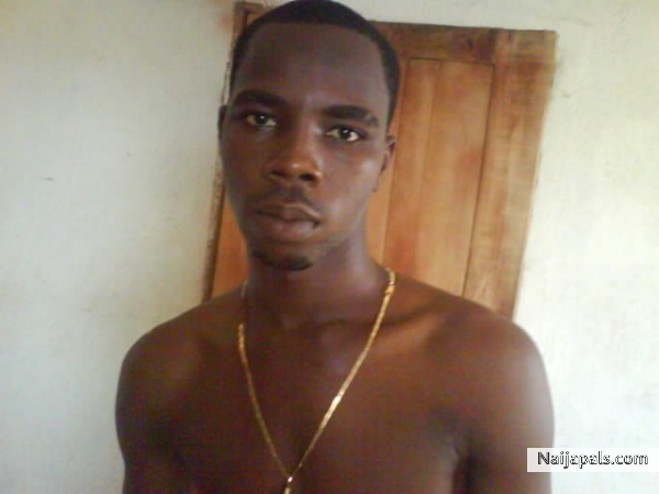  - click for next photo