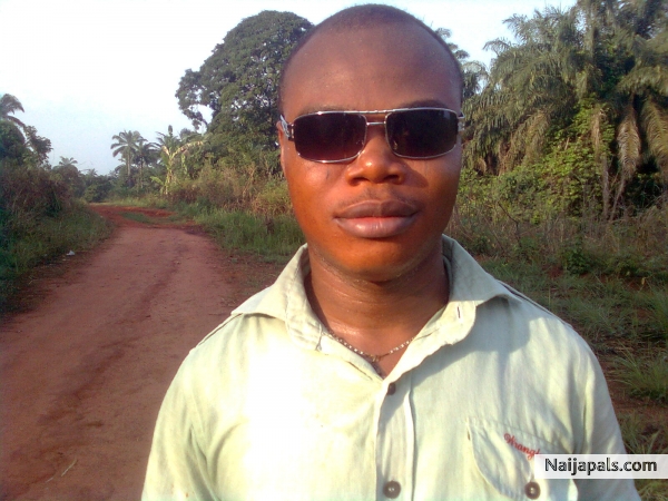 iweafiaka - click for next photo