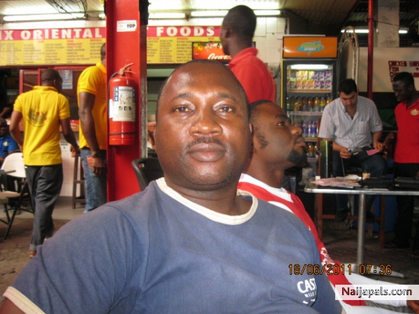 relaxing all by my self!!!!!!!!!! - click for next photo