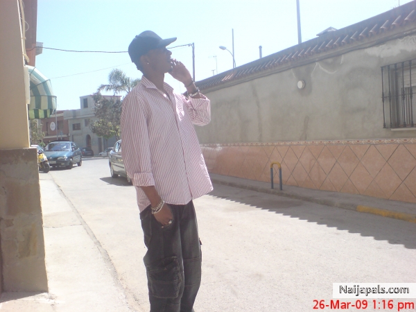  - click for next photo