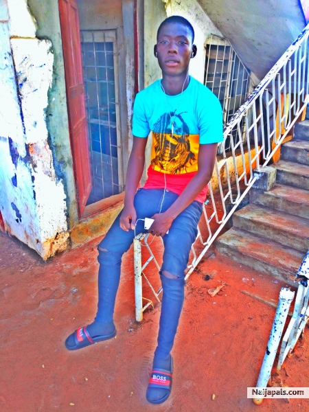  - click for next photo