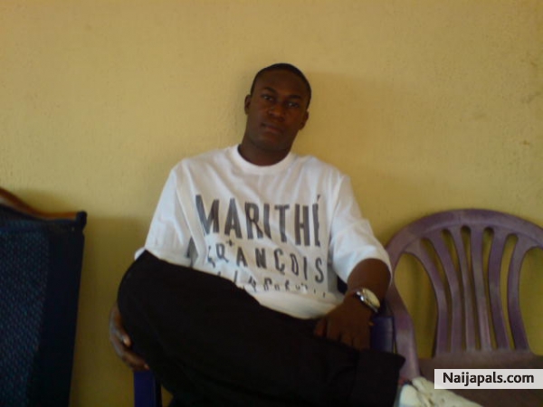 2 all my 9ija fellow it' s gud 2 stay in touch - click for next photo
