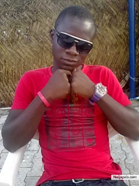  - click for next photo