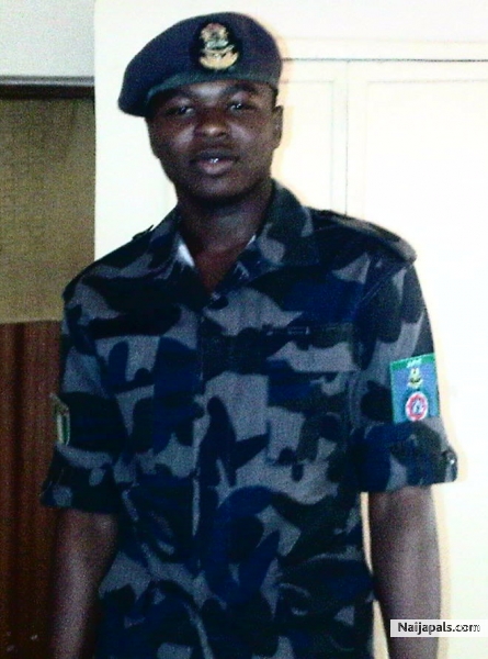  - click for next photo