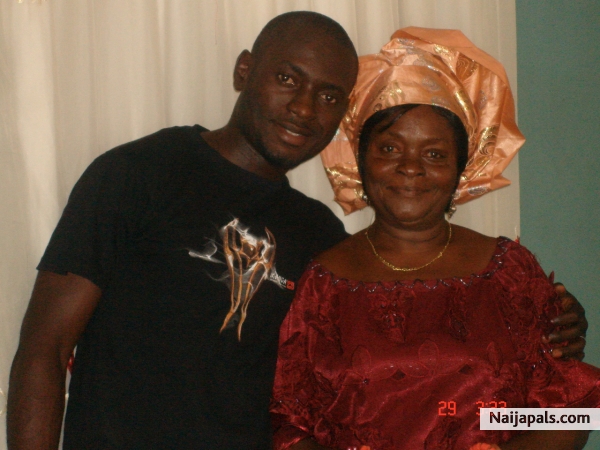 me and mumssy - click for next photo