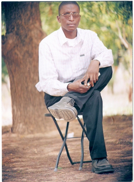 Just a Simple pose! - click for next photo
