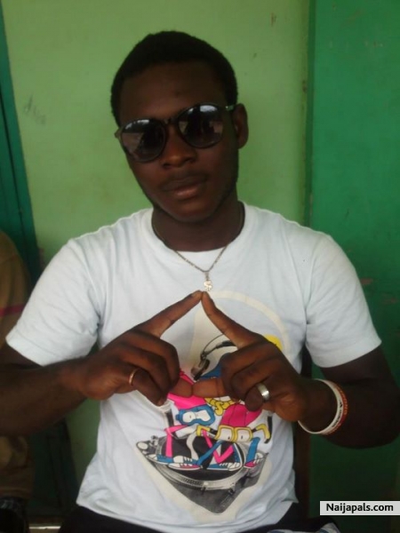 JUST MY STYLE - click for next photo