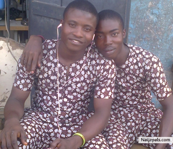am real nt as fake as u - click for next photo