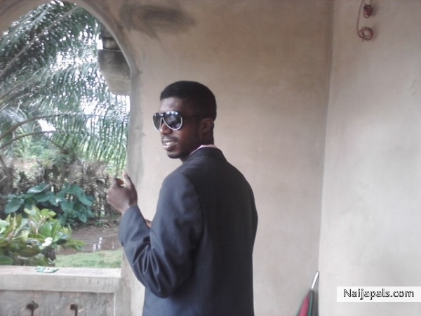 na God - click for next photo