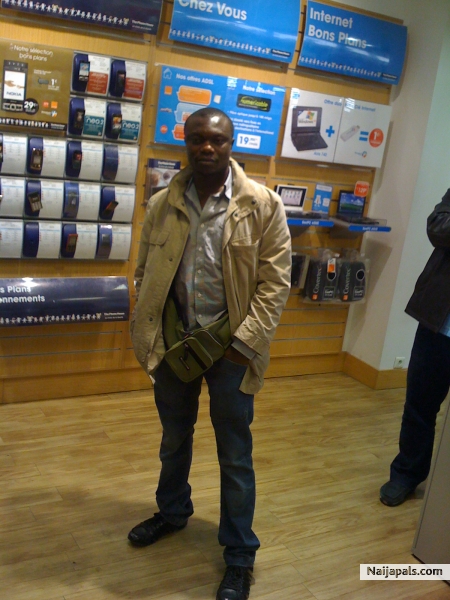  - click for next photo