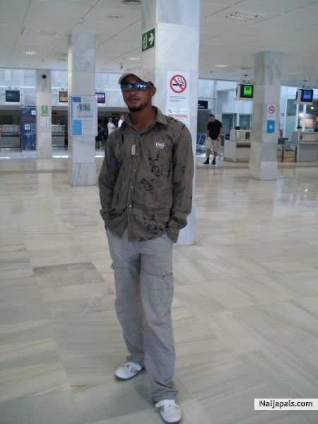  - click for next photo